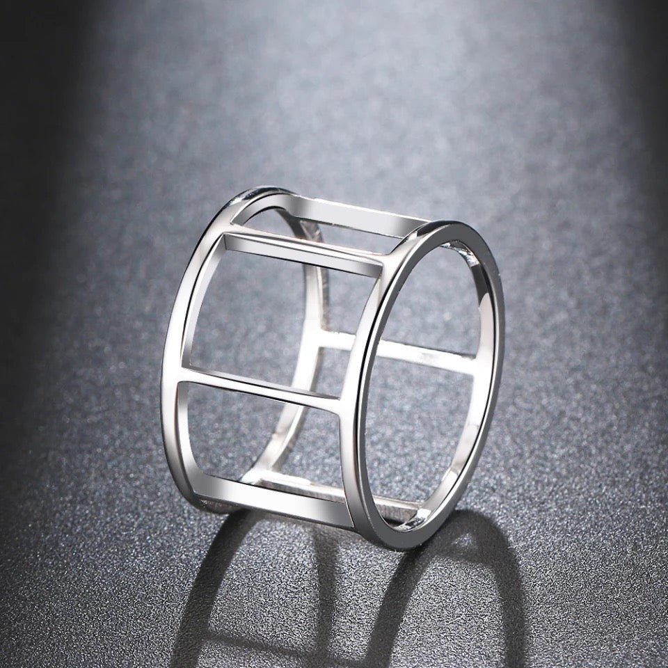Classic Cage Ring