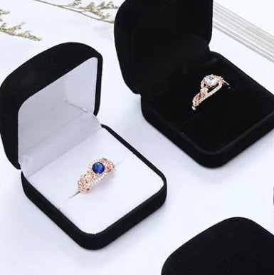 Ring box square black