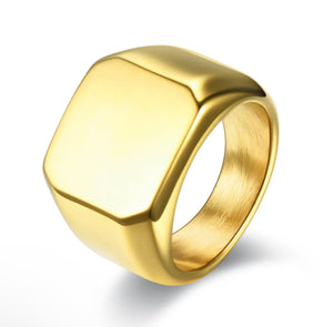 Big Boss Signet Ring -gold