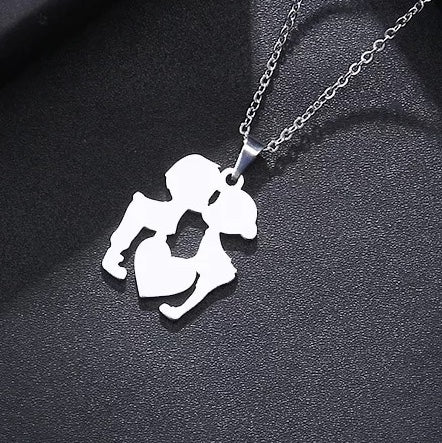 Kiss love necklace